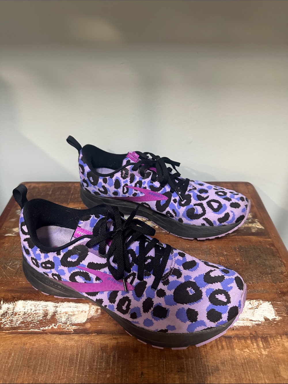 Brooks Women's Lavender Purple Leopard Print Sneakers - Picture 2 of 4